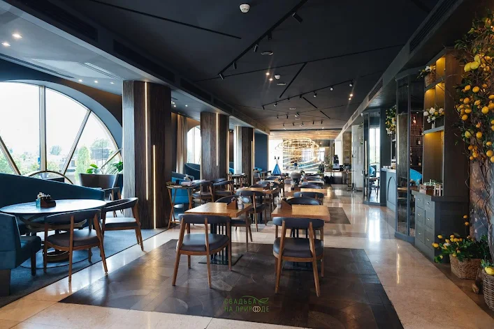 Фото №4 зала Ресторан