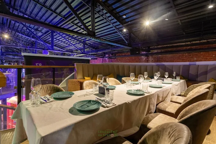 Фото №1 зала 2 этаж, вип зона №1