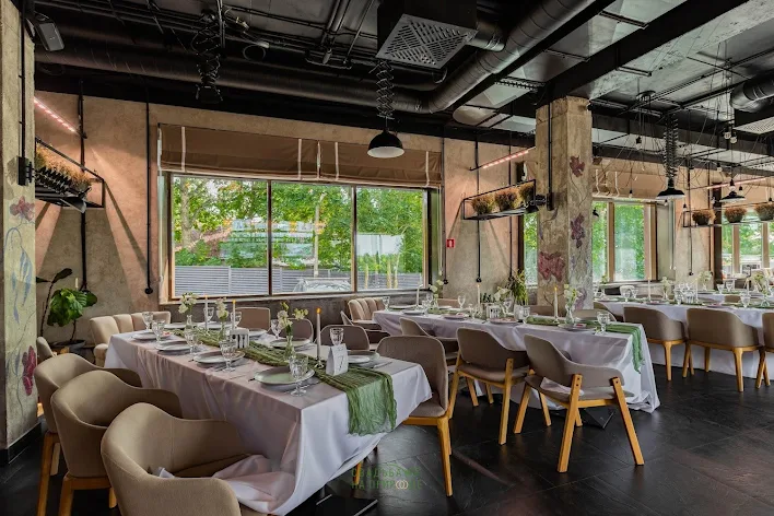 Фото №4 зала Ресторан