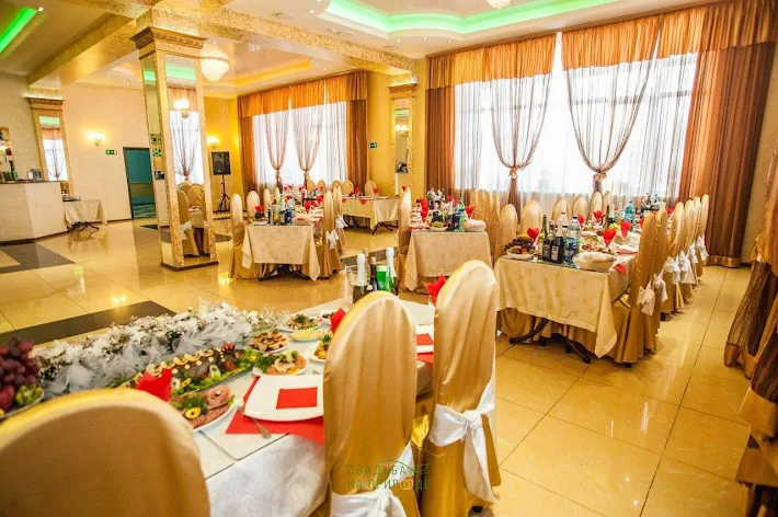 Фото №2 зала Зал «Золотой» 