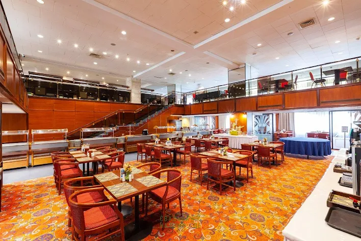 Фото №2 зала Ресторан «Брассери Эрте» 