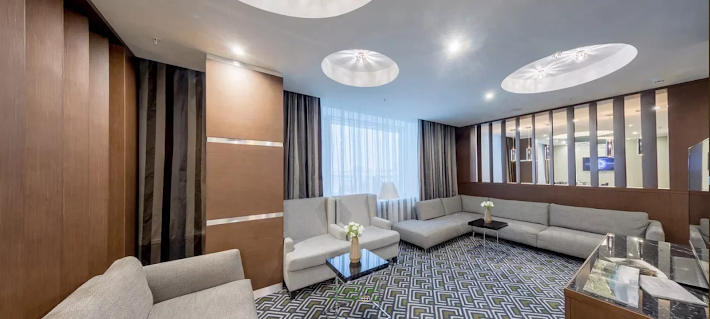 Фото №1 зала Конференц-зал «Клубная переговорная» 