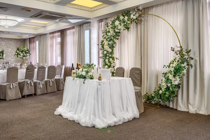 Фото №1 зала Ресторан «Бурлак» 