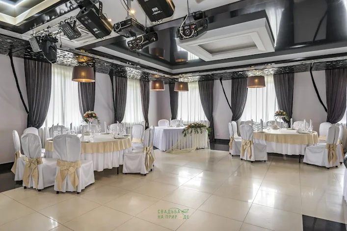 Фото №2 зала Ресторан