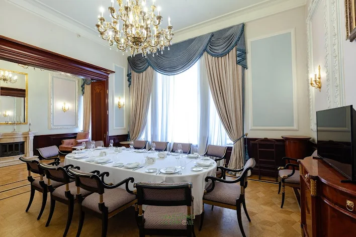 Фото №1 зала Зал «Альпийская роза» 