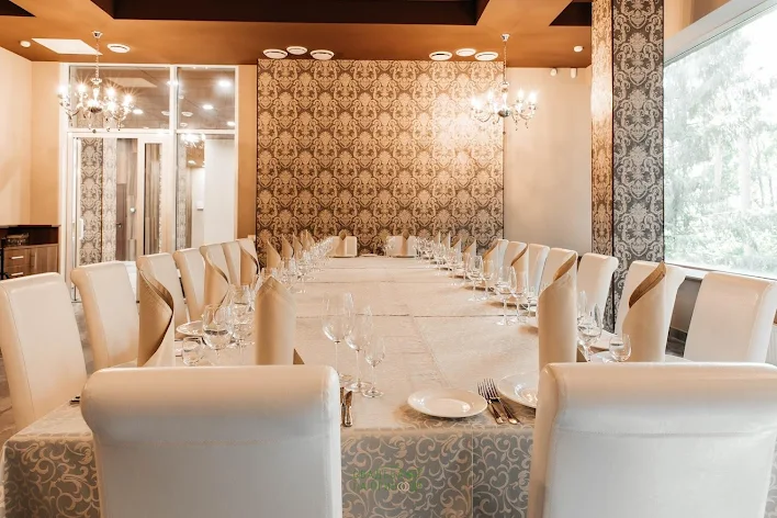 Фото №4 зала Банкетный зал в ресторанном комплексе