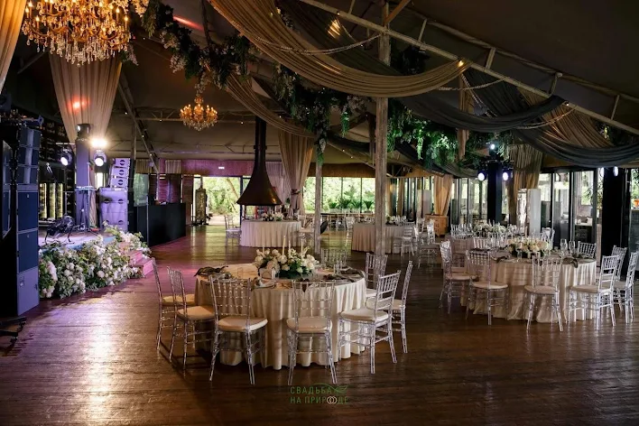 Фото №2 зала Ресторан