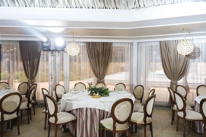 Фото №2 зала Ресторан «Жардин» 