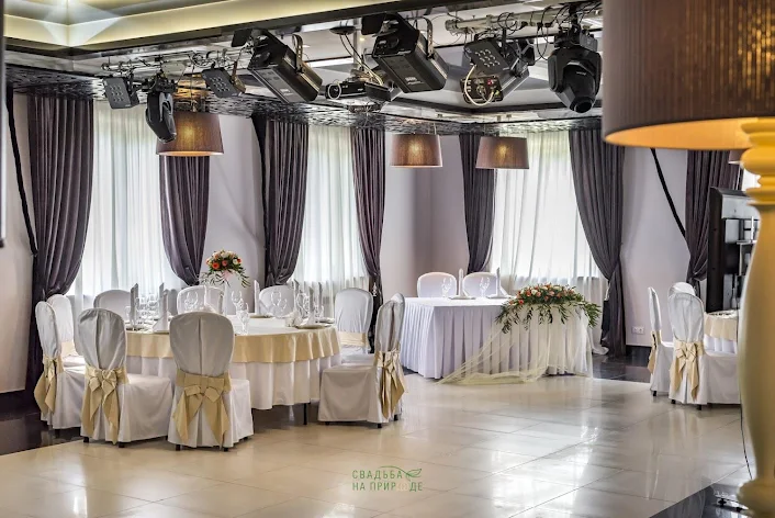 Фото №4 зала Ресторан