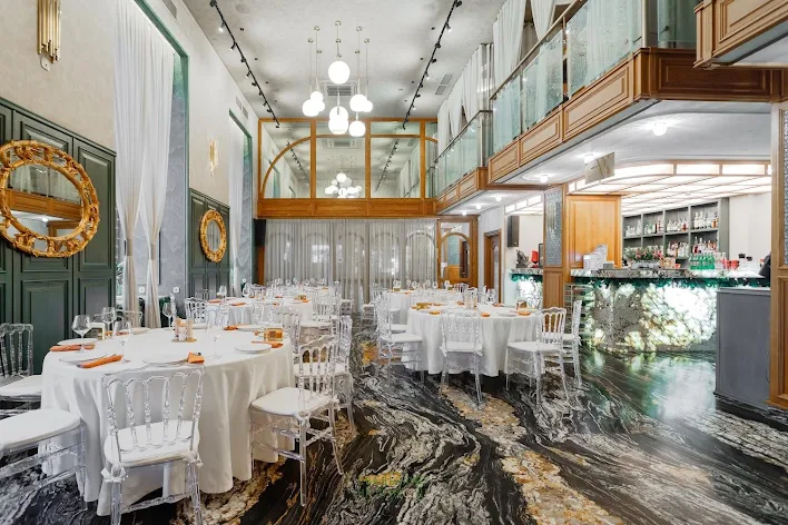 Фото №2 зала Зал «ПлатоV» 