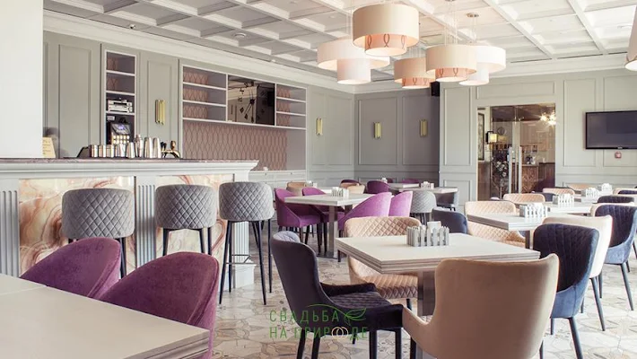 Фото №2 зала Априори