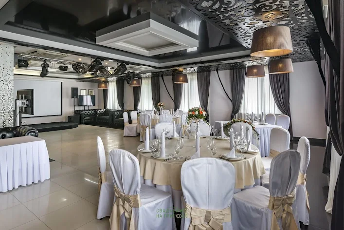Фото №3 зала Ресторан
