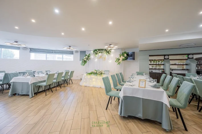 Фото №2 зала Ресторан