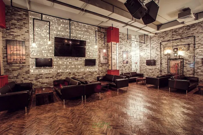 Фото №1 зала Караоке-зал