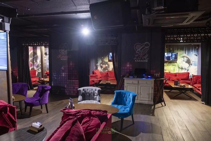 Фото №4 зала Караоке-зал