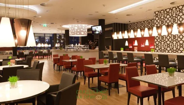 Фото №3 зала Кафе «Illy» 