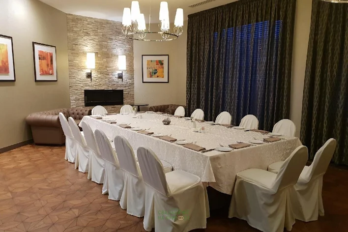 Фото №1 зала Fireplace room