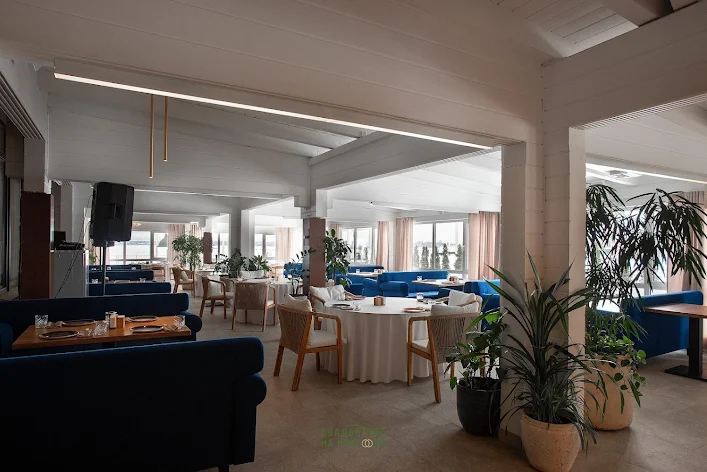 Фото №2 зала Веранда