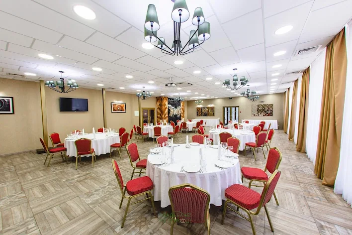 Фото №3 зала Мегаполис