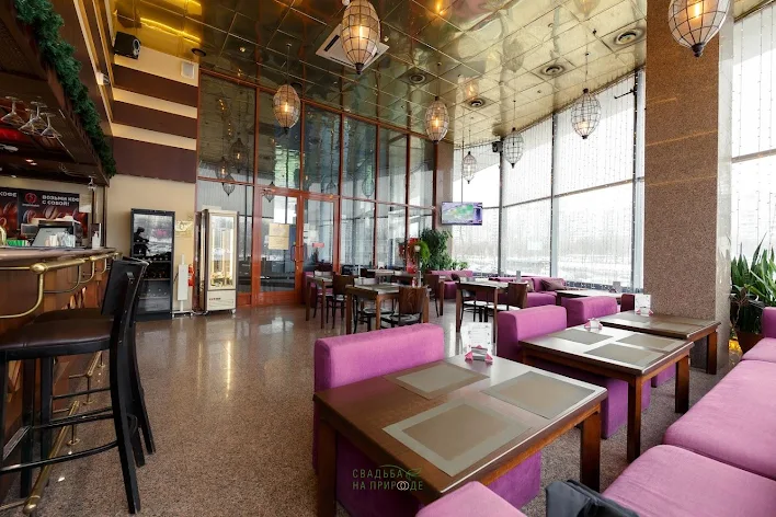 Фото №1 зала Кафе «Шум города» 