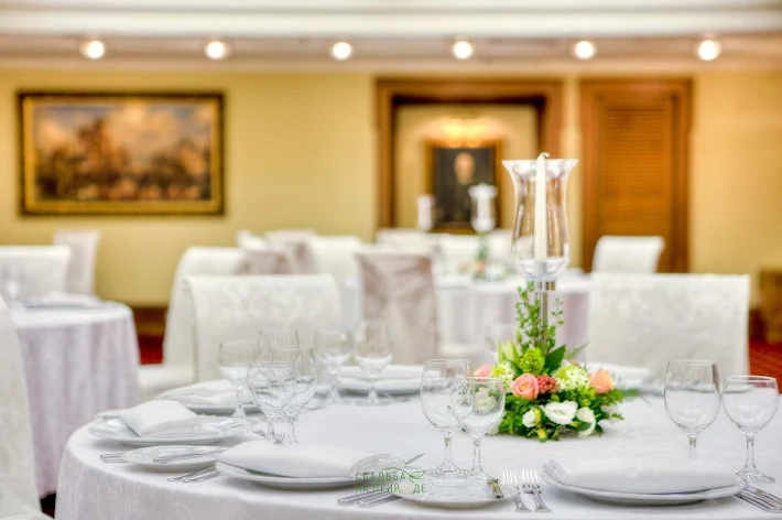 Фото №1 зала Зал «Петровский» 