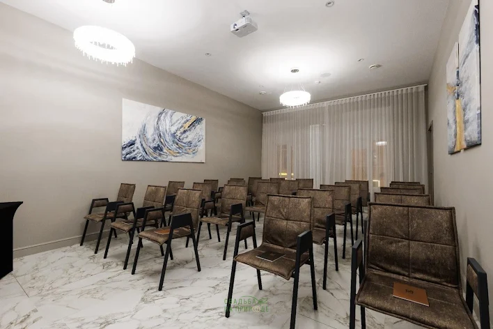 Фото №2 зала Конференц-зал   «Suzor» 