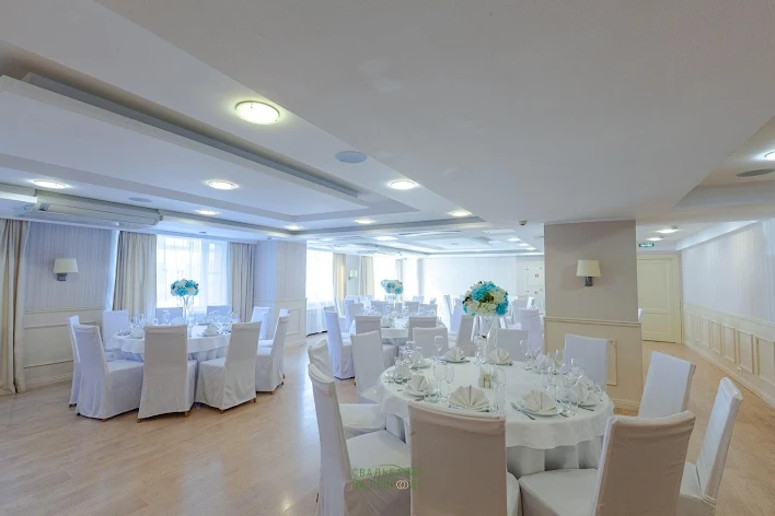 Фото №1 зала Ресторан