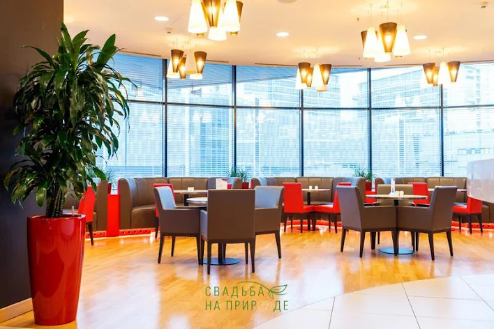 Фото №2 зала Кафе «Illy» 