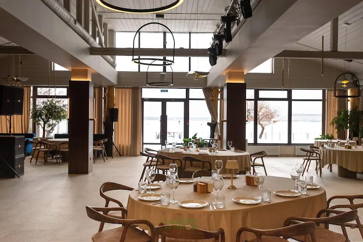 Фото №4 зала Ресторан