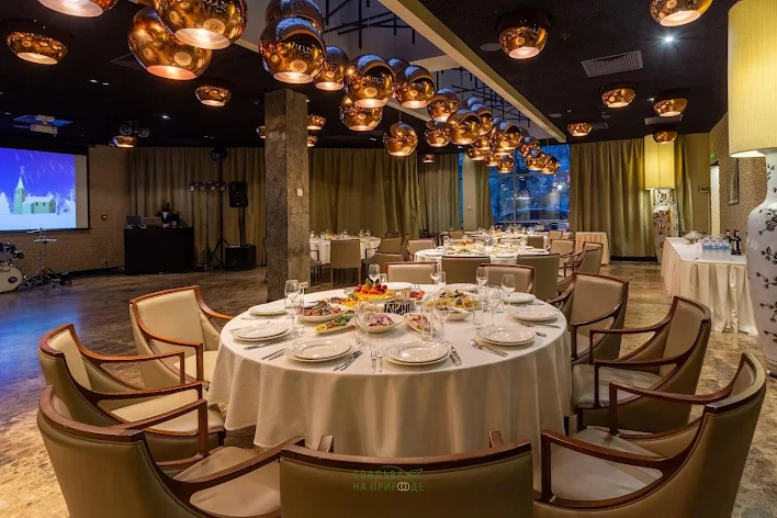 Фото №3 зала Ресторан meat&more