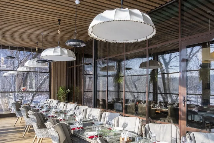 Фото №1 зала Утепленная веранда