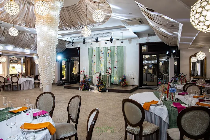 Фото №1 зала Ресторан «Жардин» 