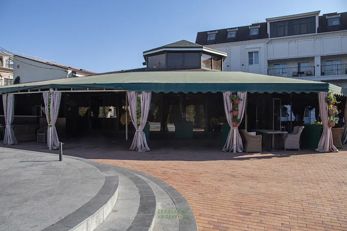 Фото №4 зала Ресторан «Жардин» 