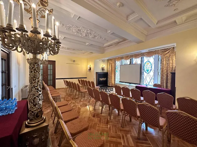 Фото №1 зала Зал «Орликов 4» 