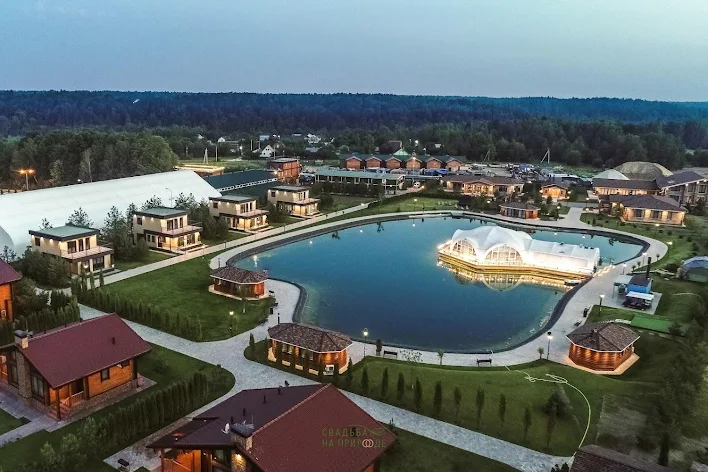 Фото №1 зала Банкетный зал «На озере» 