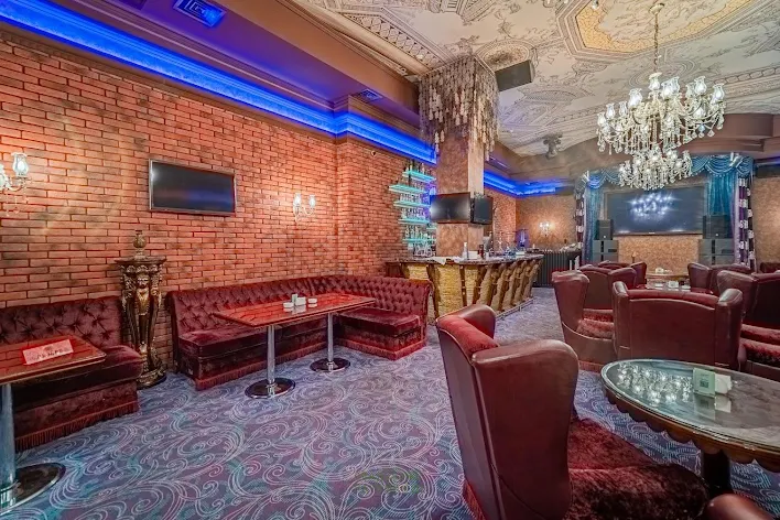 Фото №1 зала Караоке-бар «Кураж» 