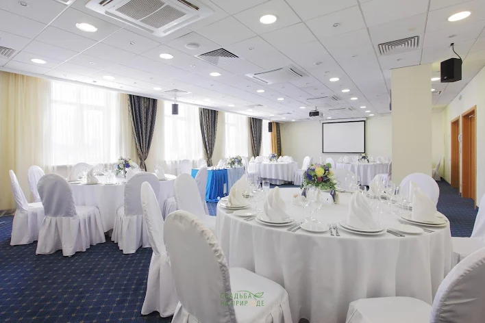 Фото №1 зала Зал «Лицей» 