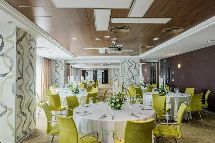 Фото №4 зала Зал «Урал» 