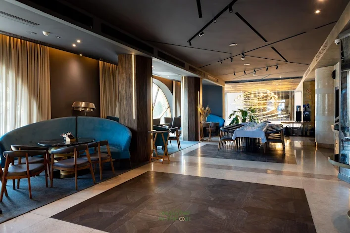 Фото №2 зала Ресторан