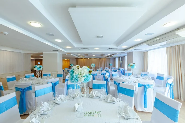 Фото №2 зала Ресторан