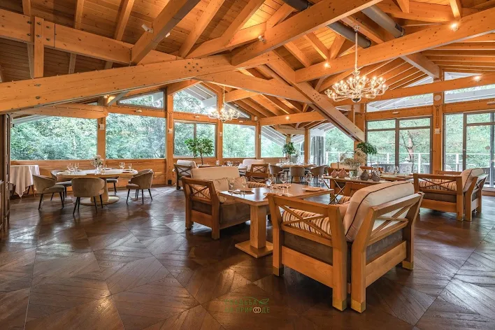 Фото №1 зала Ресторан