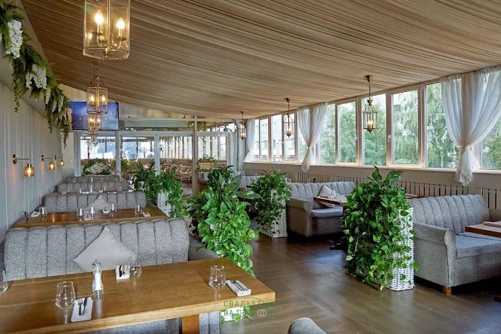 Фото №2 зала Белая веранда