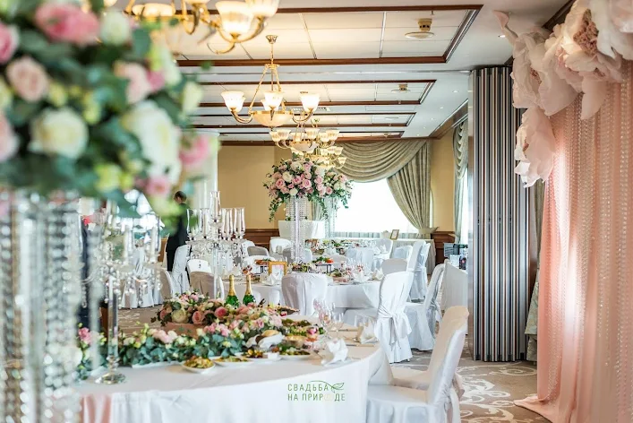 Фото №4 зала Зал «Петровский» 