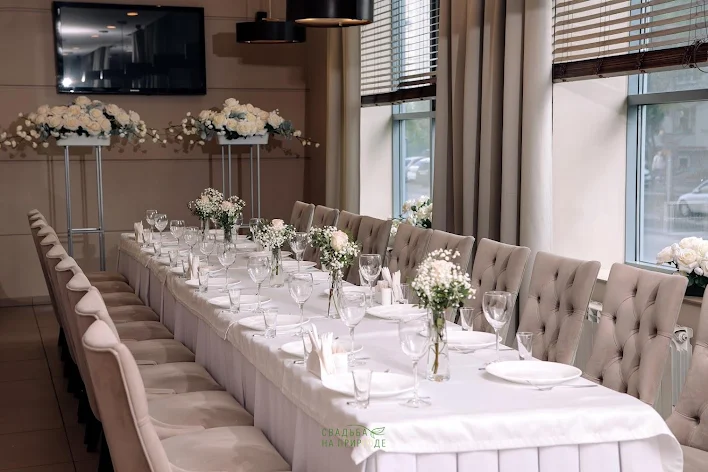 Фото №2 зала Ресторан