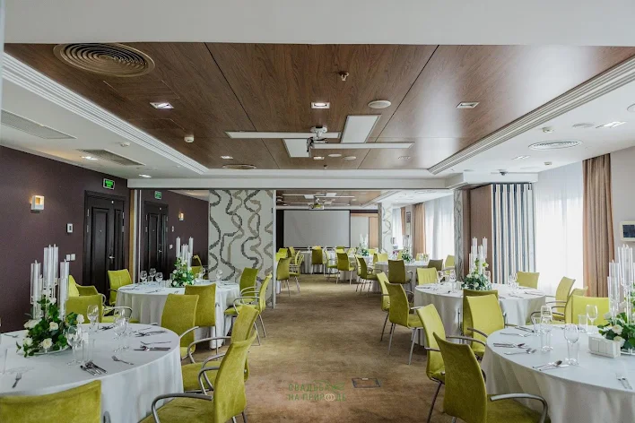 Фото №3 зала Зал «Урал» 