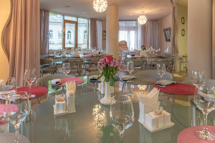 Фото №4 зала Зал ресторана «Жемчужина» 