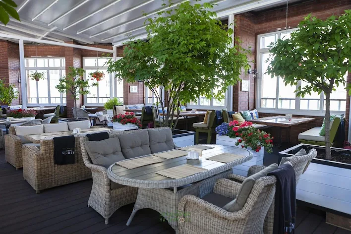 Фото №3 зала Летняя веранда