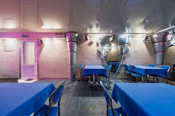 Фото №2 зала Караоке-бар