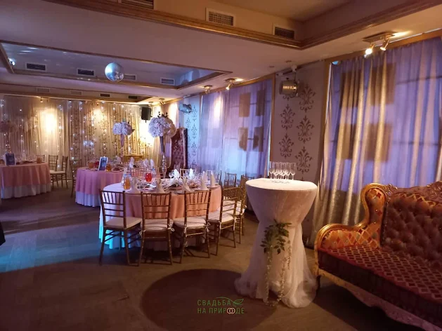 Фото №4 зала Банкетный зал «Трубадур» 