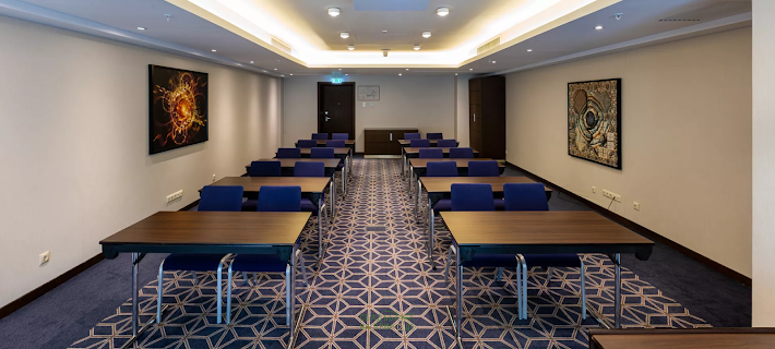 Фото №1 зала Конференц-зал «Аксаков» 